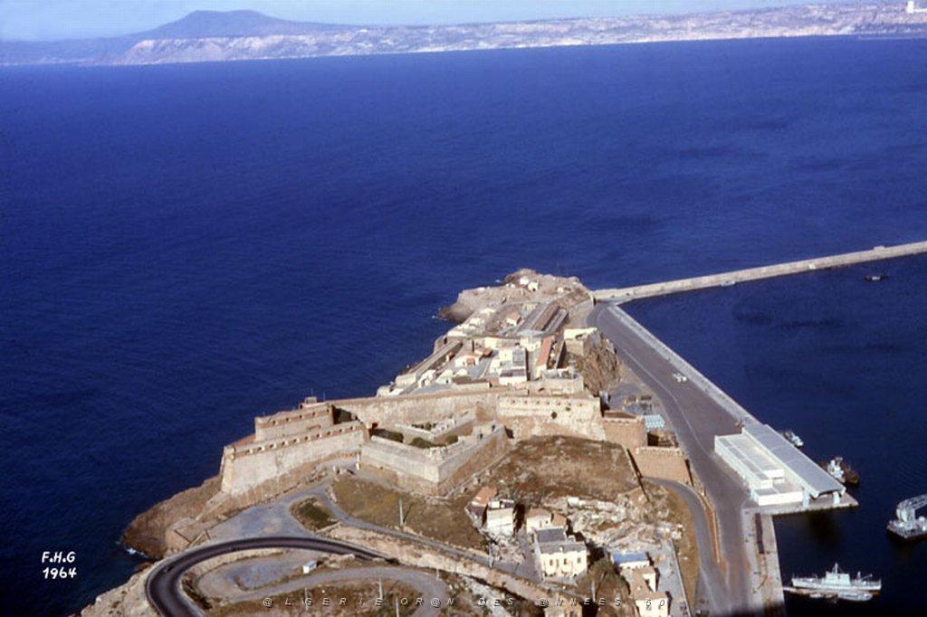 MERS EL KEBIR B FORT MARZAL QUIVIR1964.JPG